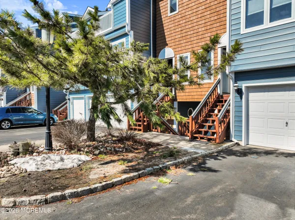 $397,500 | 135 1st Street, Unit 1E, Keyport, NJ 07735