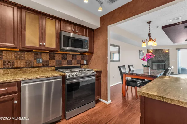 $397,500 | 135 1st Street, Unit 1E, Keyport, NJ 07735