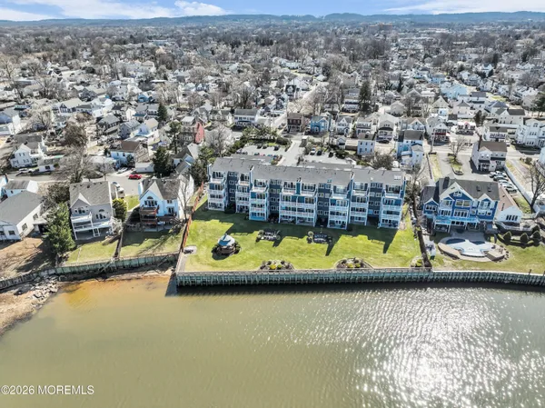 $397,500 | 135 1st Street, Unit 1E, Keyport, NJ 07735