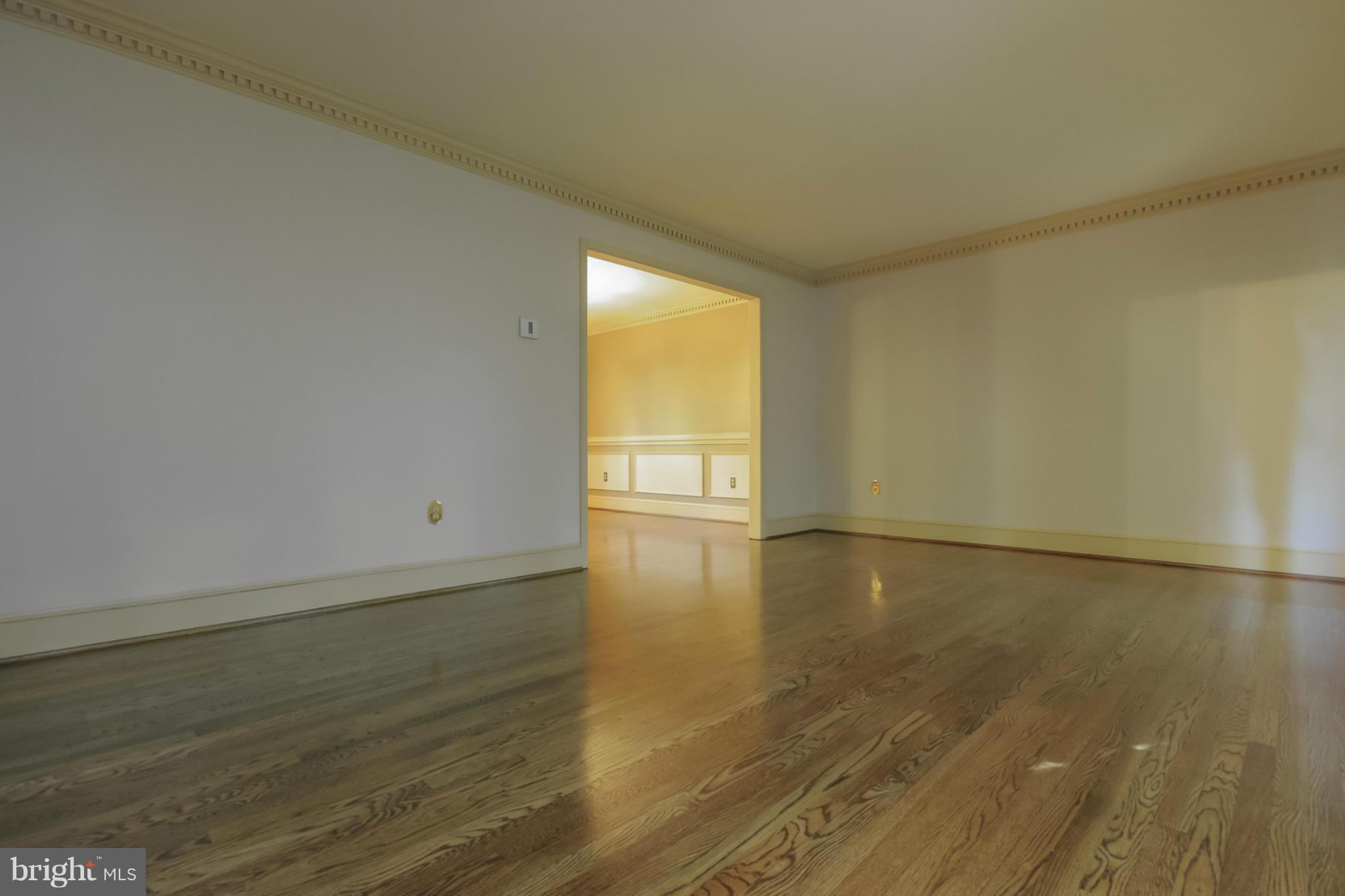 8229 Honeysuckle Road Manassas, VA 20112 - Photo 18 of 29 Interior (General)