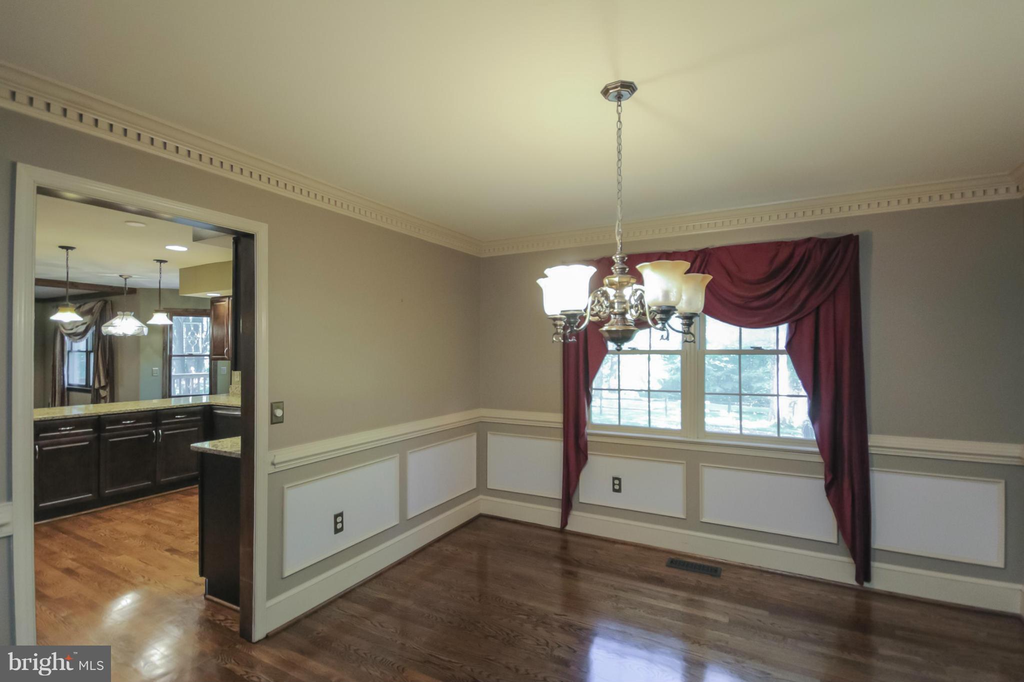 8229 Honeysuckle Road Manassas, VA 20112 - Photo 3 of 29 Interior (General)