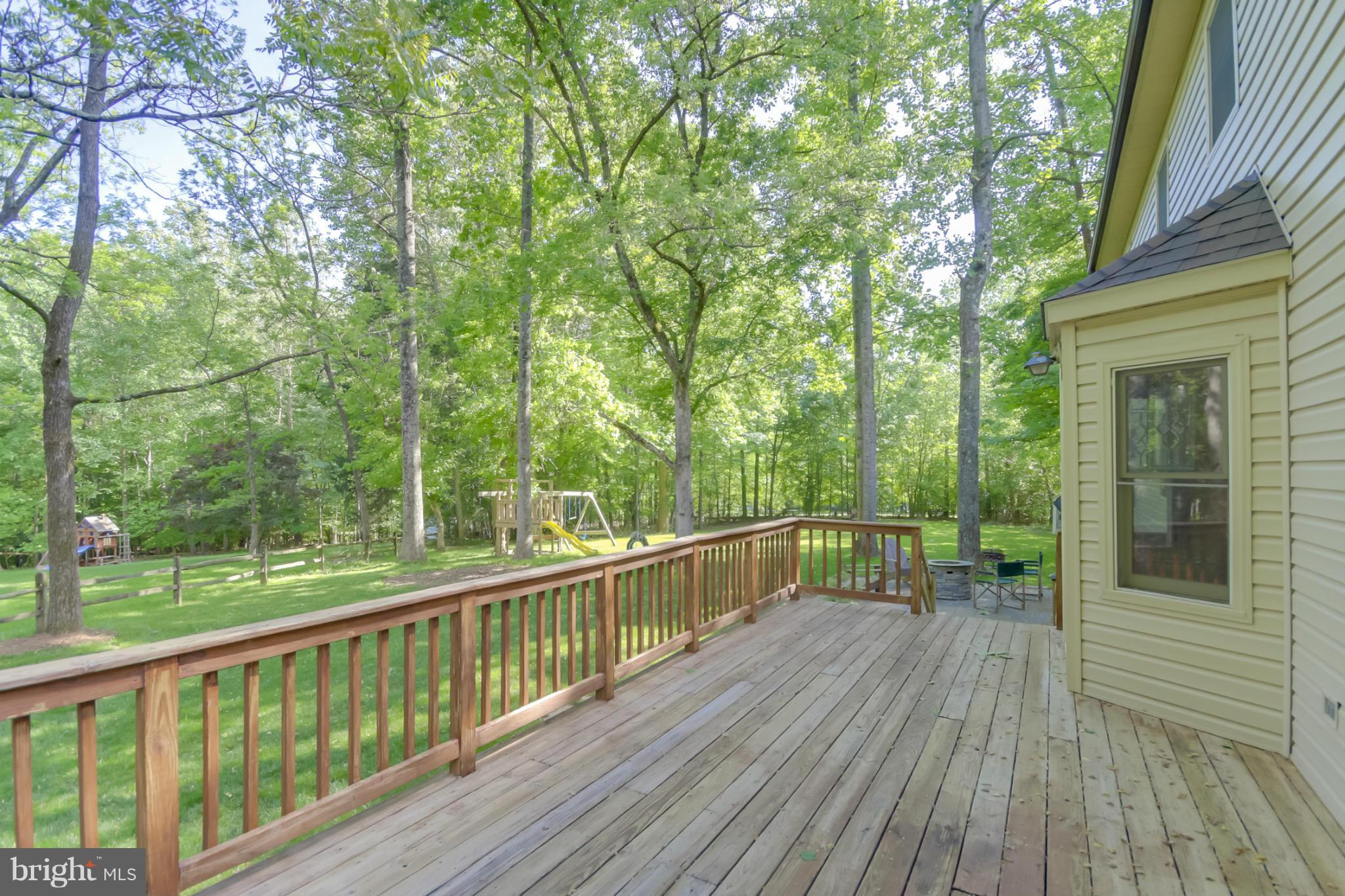 8229 Honeysuckle Road Manassas, VA 20112 - Photo 26 of 29 Exterior (Rear)