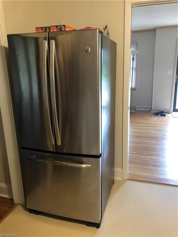 5133 Arnold Road Lexington, NC 27295 - Photo 6 of 10 Gallery Image 6