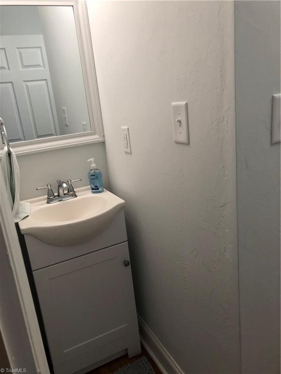 5133 Arnold Road Lexington, NC 27295 - Photo 10 of 10 Gallery Image 10