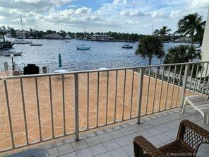 95 North Birch Road, Unit 402 Fort Lauderdale, FL 33304 - Photo 3 of 27 Photo 3