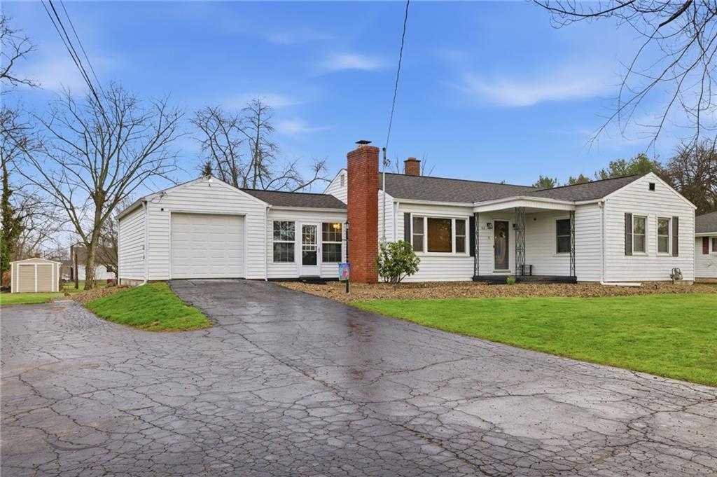 413 Summit View Drive New Castle, PA 16105 - Photo 2 of 43