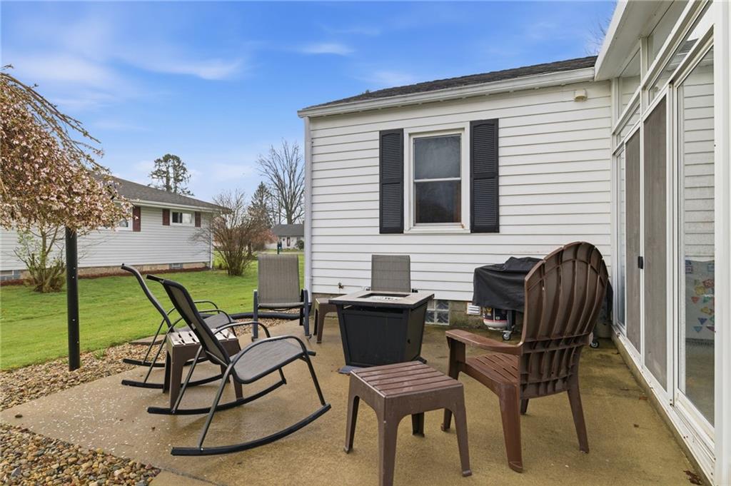 413 Summit View Drive New Castle, PA 16105 - Photo 33 of 43
