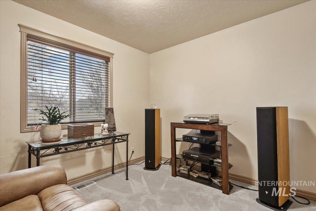 1513 Fairway Street Middleton, ID 83644 - Photo 7 of 20 Office featuring carpet and a textured ceiling