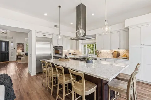 $2,295,000 | 3312 Avenida Anacapa, Carlsbad, CA 92009