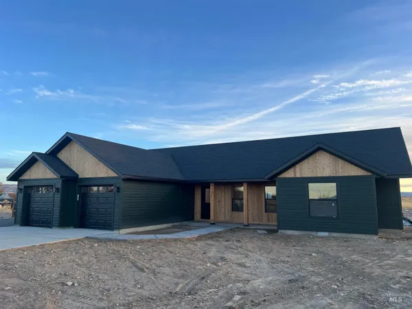 $369,900 | 1506 Tverdy Lane, Buhl, ID 83316