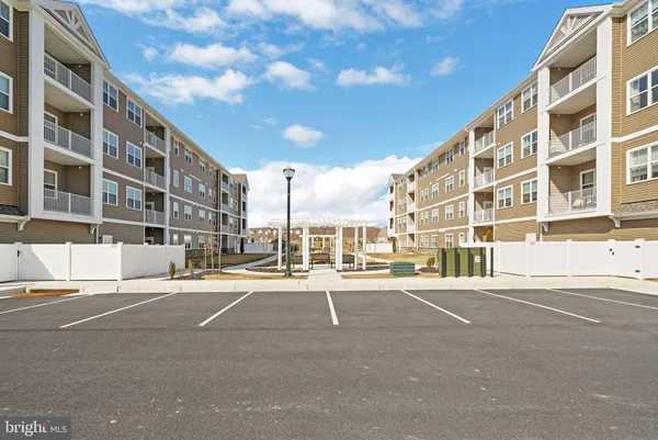 $349,990 | 402 Bold Ruler Court, Unit 204, Havre de Grace, MD 21078