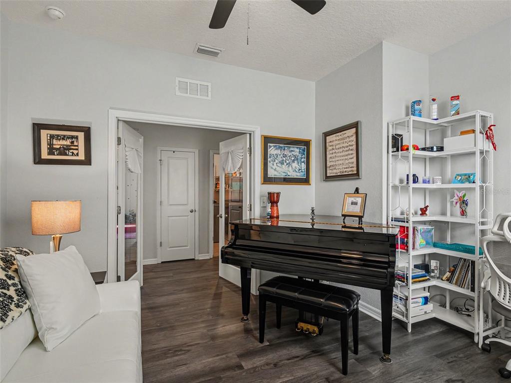 16639 Goose Ribbon Place Wimauma, FL 33598 - Photo 16 of 33