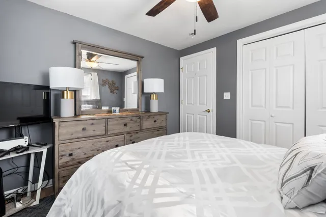 $568,000 | 167 Chester Road, Derry, NH 03038