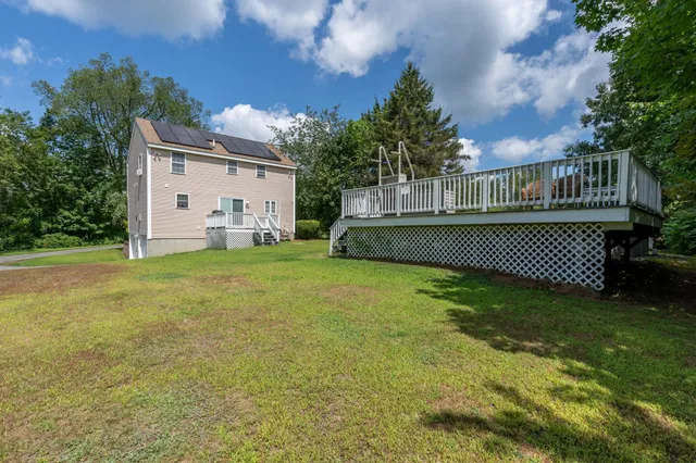 $568,000 | 167 Chester Road, Derry, NH 03038