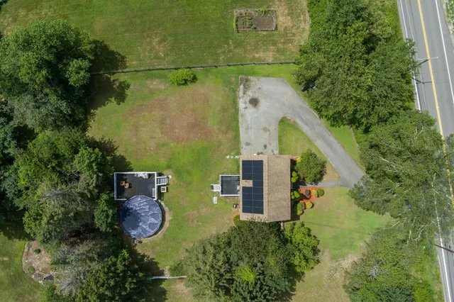 $568,000 | 167 Chester Road, Derry, NH 03038