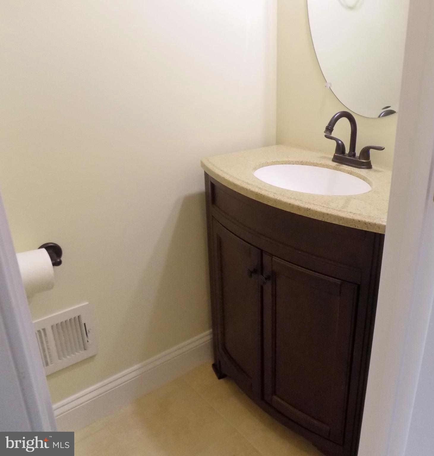 785 Pyletown Road Boyce, VA 22620 - Photo 10 of 30 1/2 Bath On The Main Level