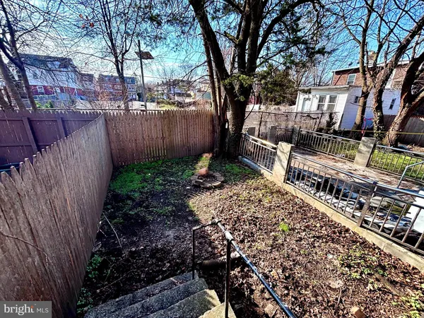 $2,200 | 417 Walnut Avenue, Trenton, NJ 08609