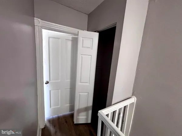 $2,200 | 417 Walnut Avenue, Trenton, NJ 08609
