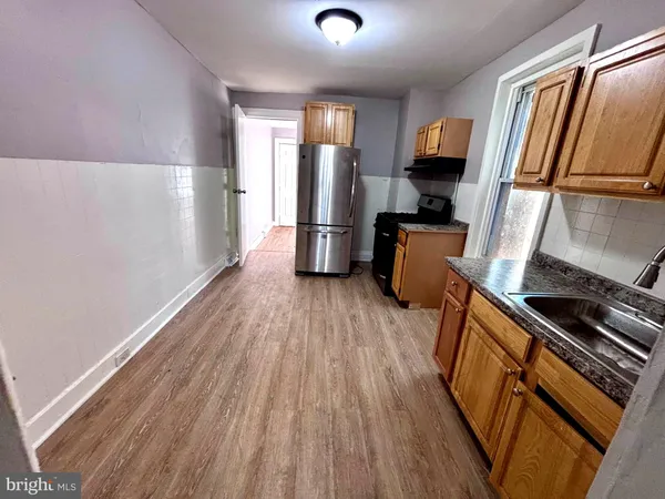 $2,200 | 417 Walnut Avenue, Trenton, NJ 08609