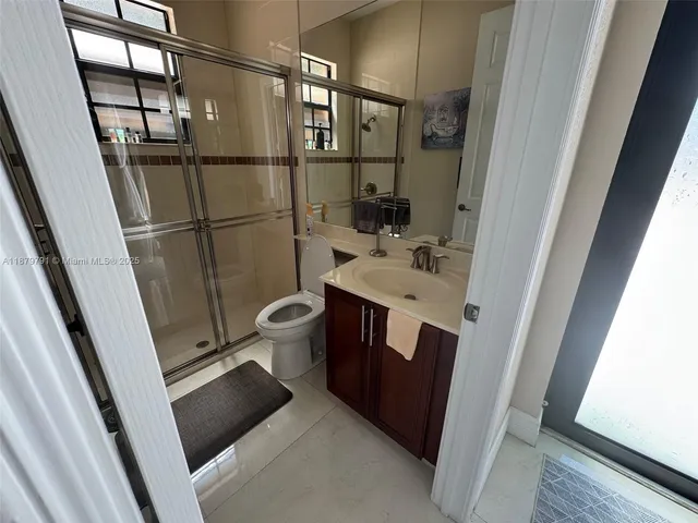 a view of utility room