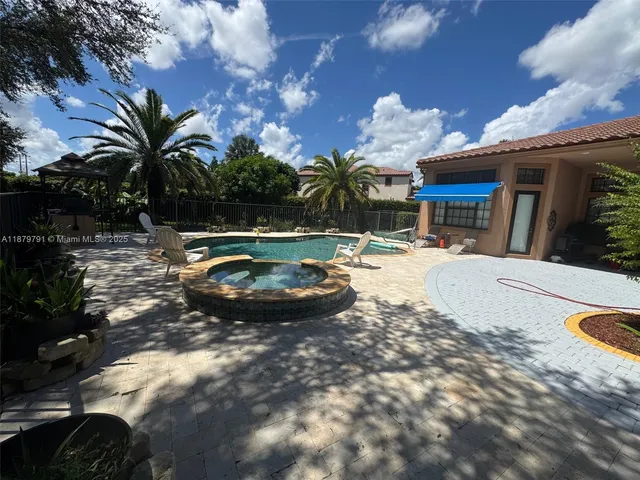 $1,249,000 | 3445 Northwest 87th Avenue, Cooper City, FL 33024