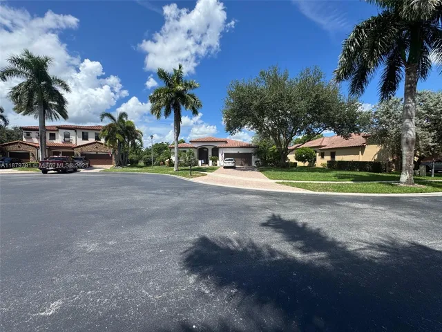 $1,249,000 | 3445 Northwest 87th Avenue, Cooper City, FL 33024