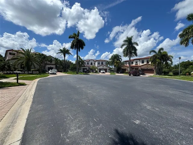 $1,249,000 | 3445 Northwest 87th Avenue, Cooper City, FL 33024