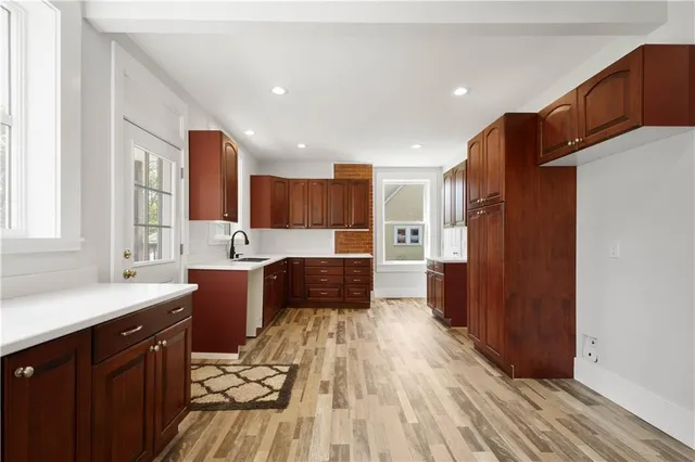 $349,900 | 4575 Prosperity Pike, Prosperity, PA 15329