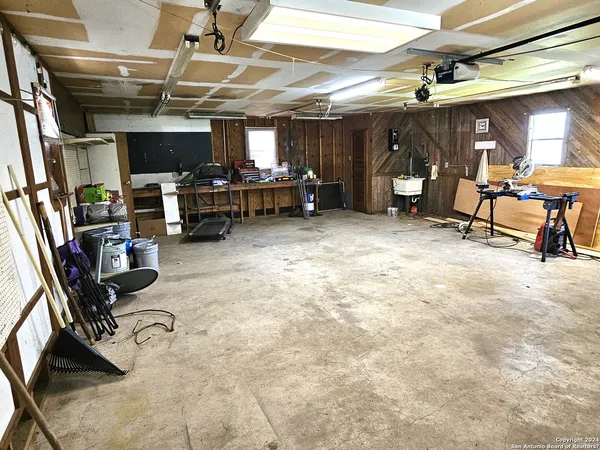 $1,750 | 101 Santa Clara Street, Cibolo, TX 78108