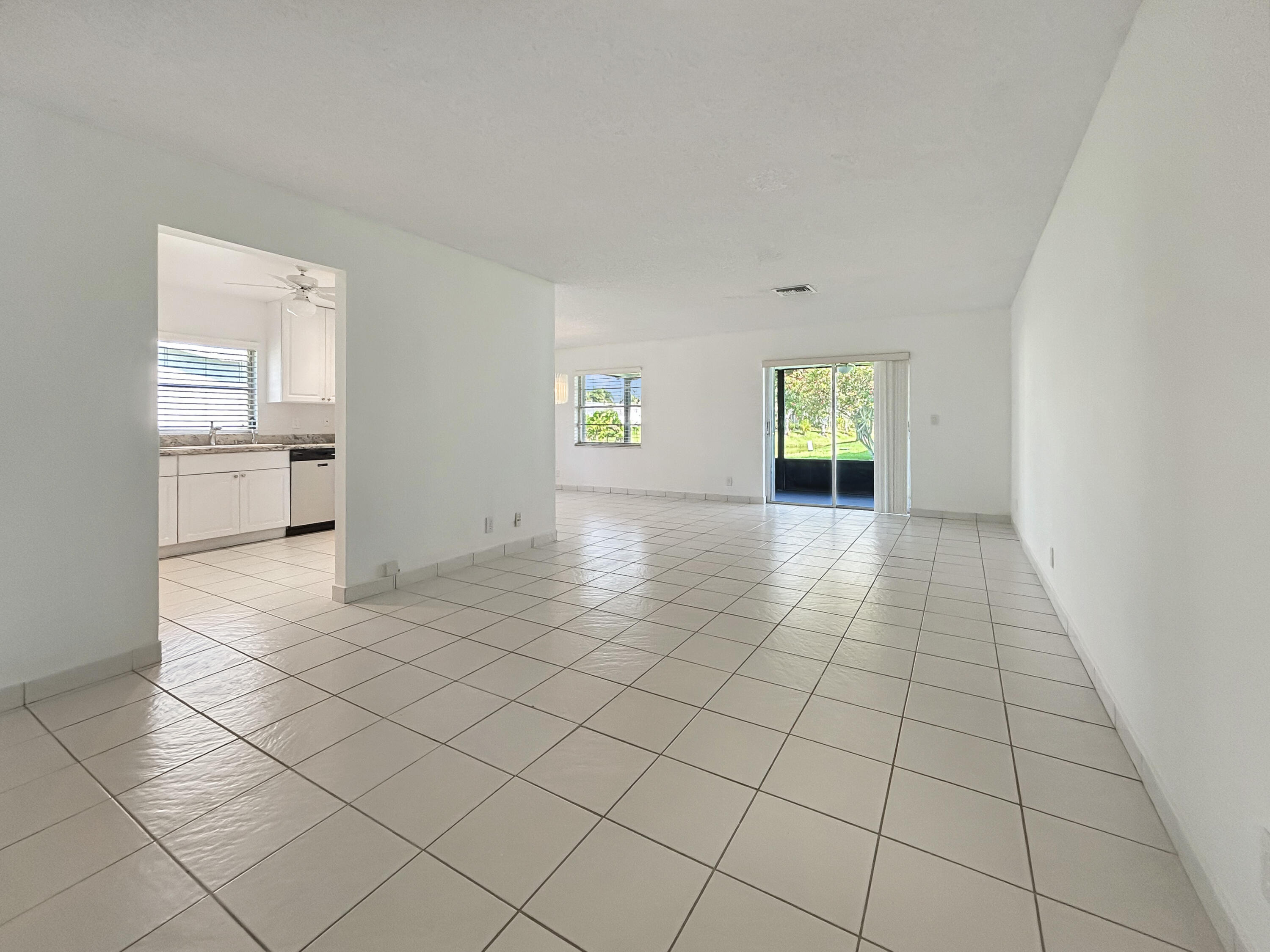 6091 Dusenburg Road Delray Beach, FL 33484 - Photo 2 of 33 IMG_3707