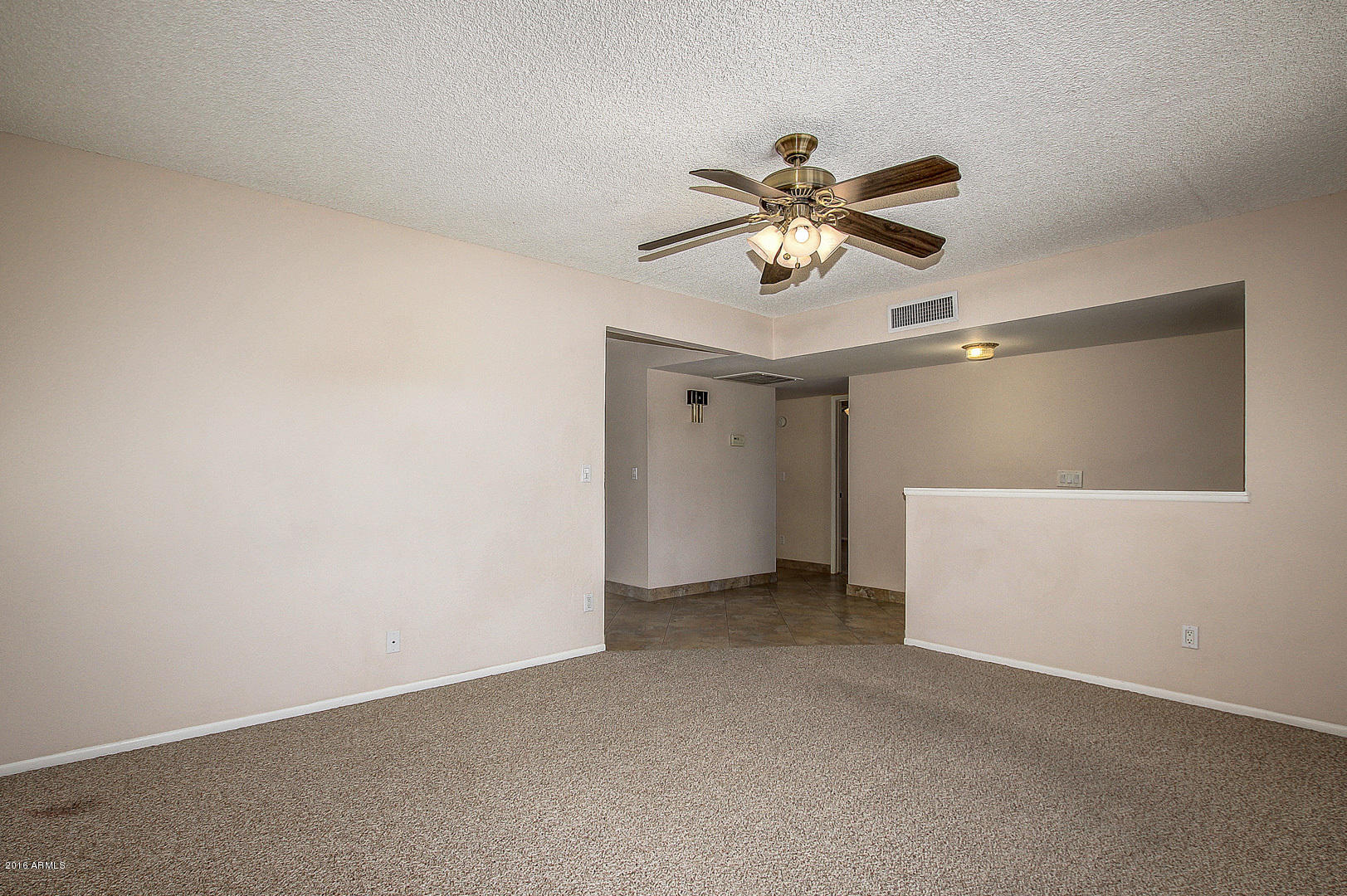 5018 West Phelps Road Glendale, AZ 85308 - Photo 5 of 31 living room view to hall way