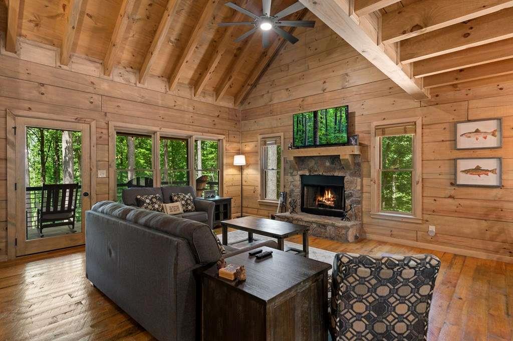 391 Little Bushy Head Road Blue Ridge, GA 30513 - Photo 6 of 72 Gallery Image 6