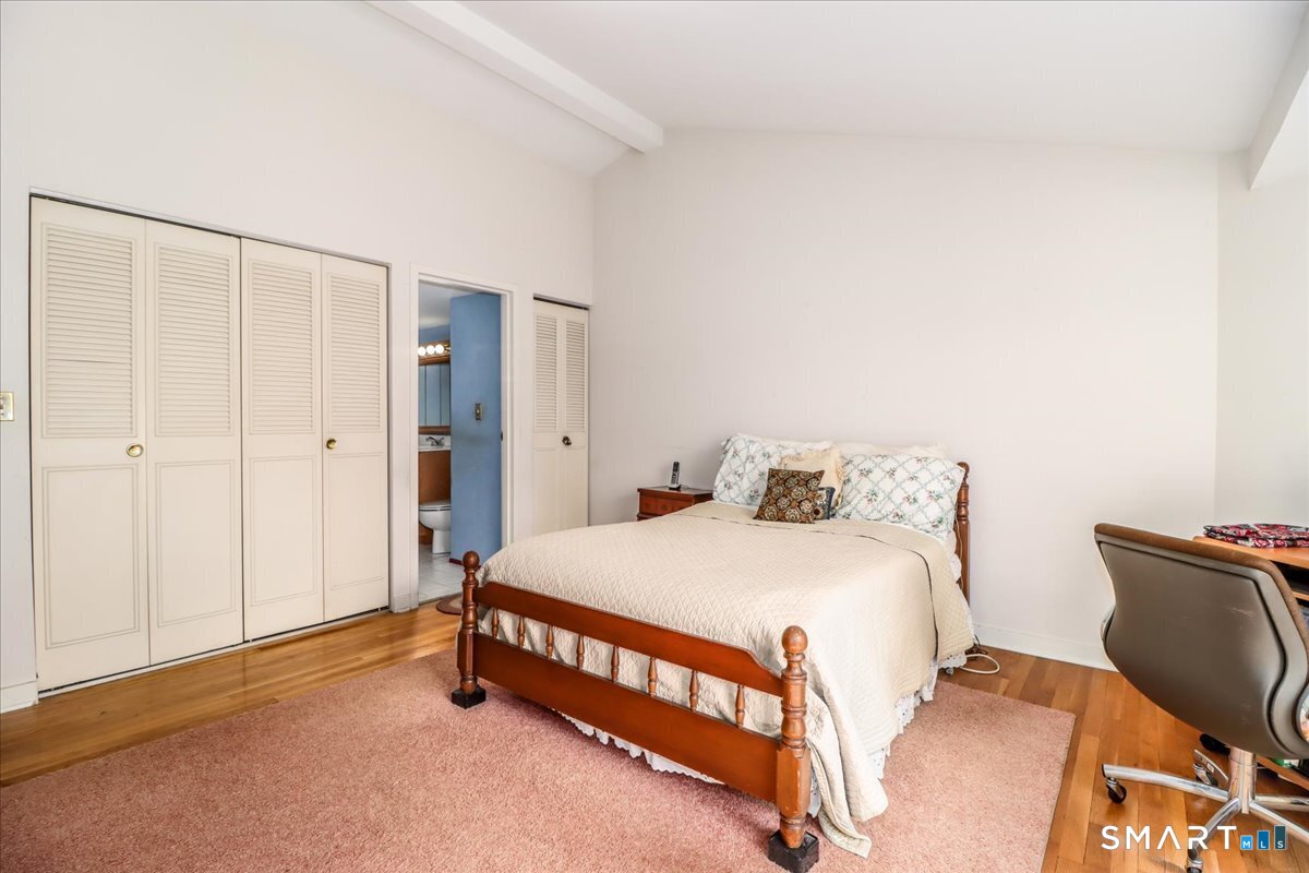 160 Fairfield Woods Road, Unit 20 Fairfield, CT 06825 - Photo 15 of 33