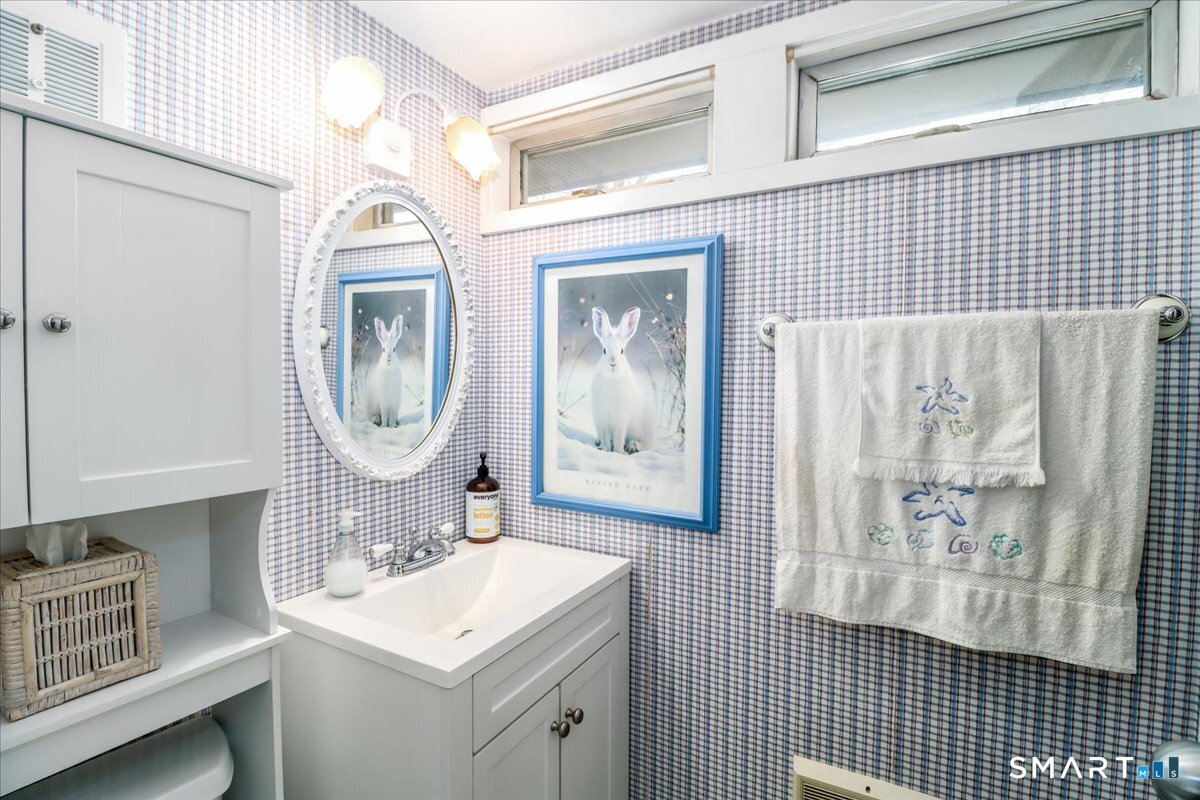 160 Fairfield Woods Road, Unit 20 Fairfield, CT 06825 - Photo 21 of 33