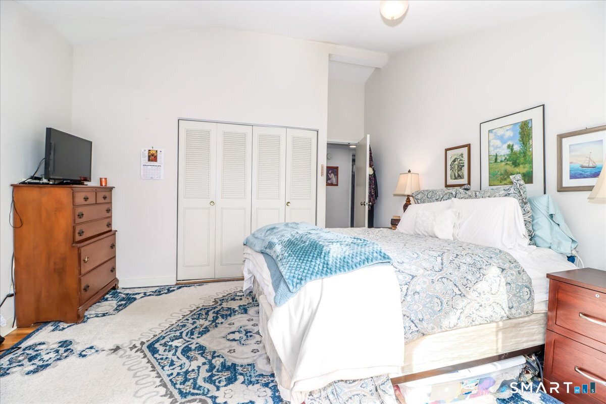 160 Fairfield Woods Road, Unit 20 Fairfield, CT 06825 - Photo 23 of 33