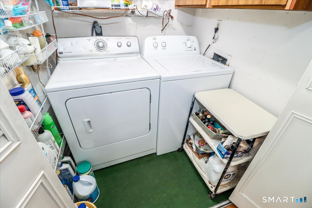 160 Fairfield Woods Road, Unit 20 Fairfield, CT 06825 - Photo 25 of 33