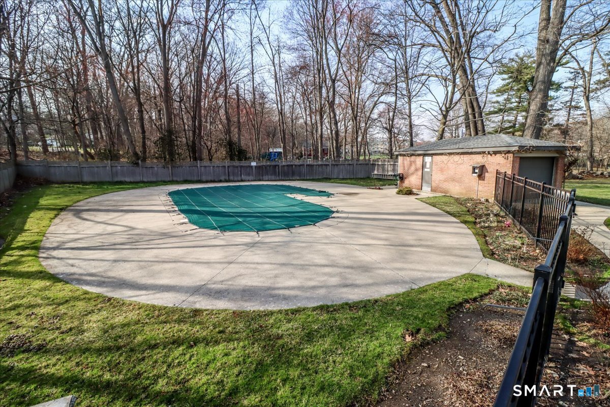 160 Fairfield Woods Road, Unit 20 Fairfield, CT 06825 - Photo 33 of 33