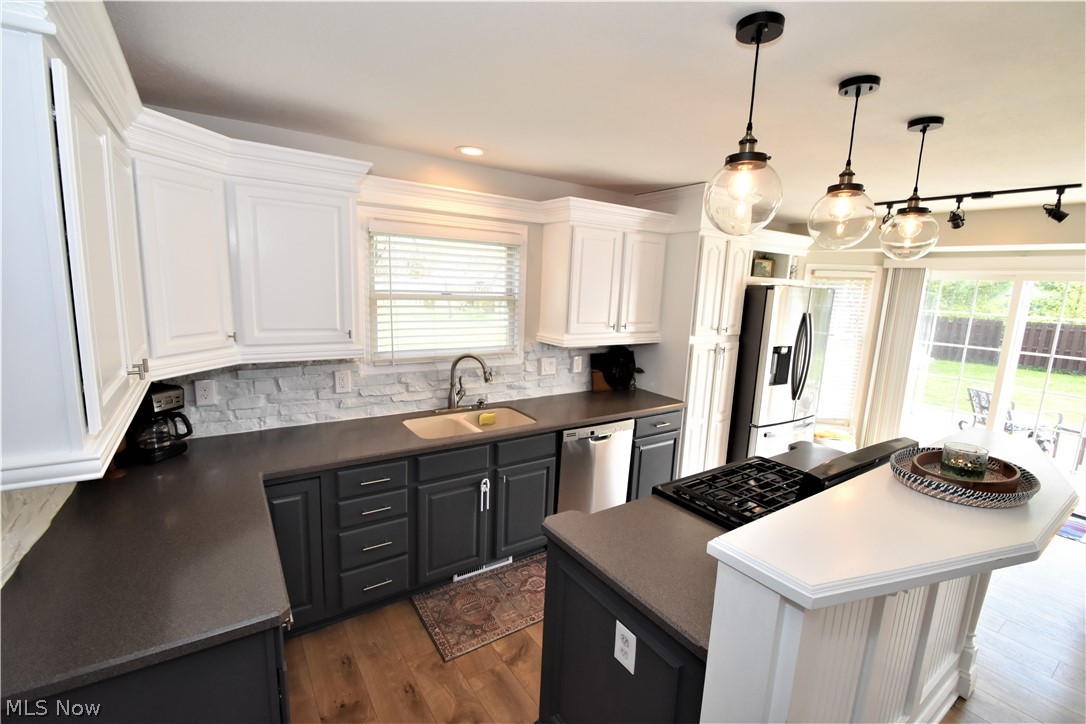 5074 Fenn Road Medina, OH 44256 - Photo 11 of 28 Gallery Image 11