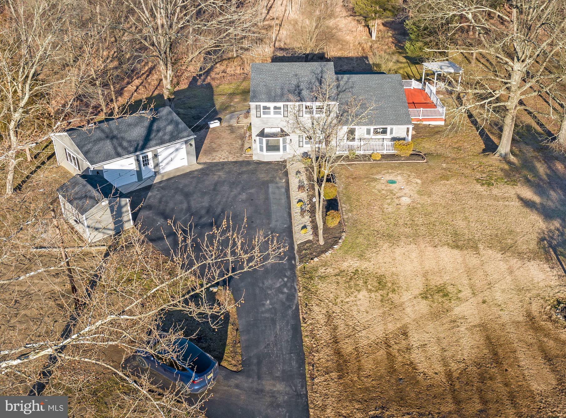 31 Cooper Tomlinson Road Medford, NJ 08055 - Photo 2 of 65 Gallery Image 2