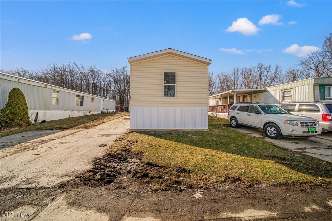3583 Austin Road, Unit 134 Geneva, OH 44041 - Photo 2 of 20