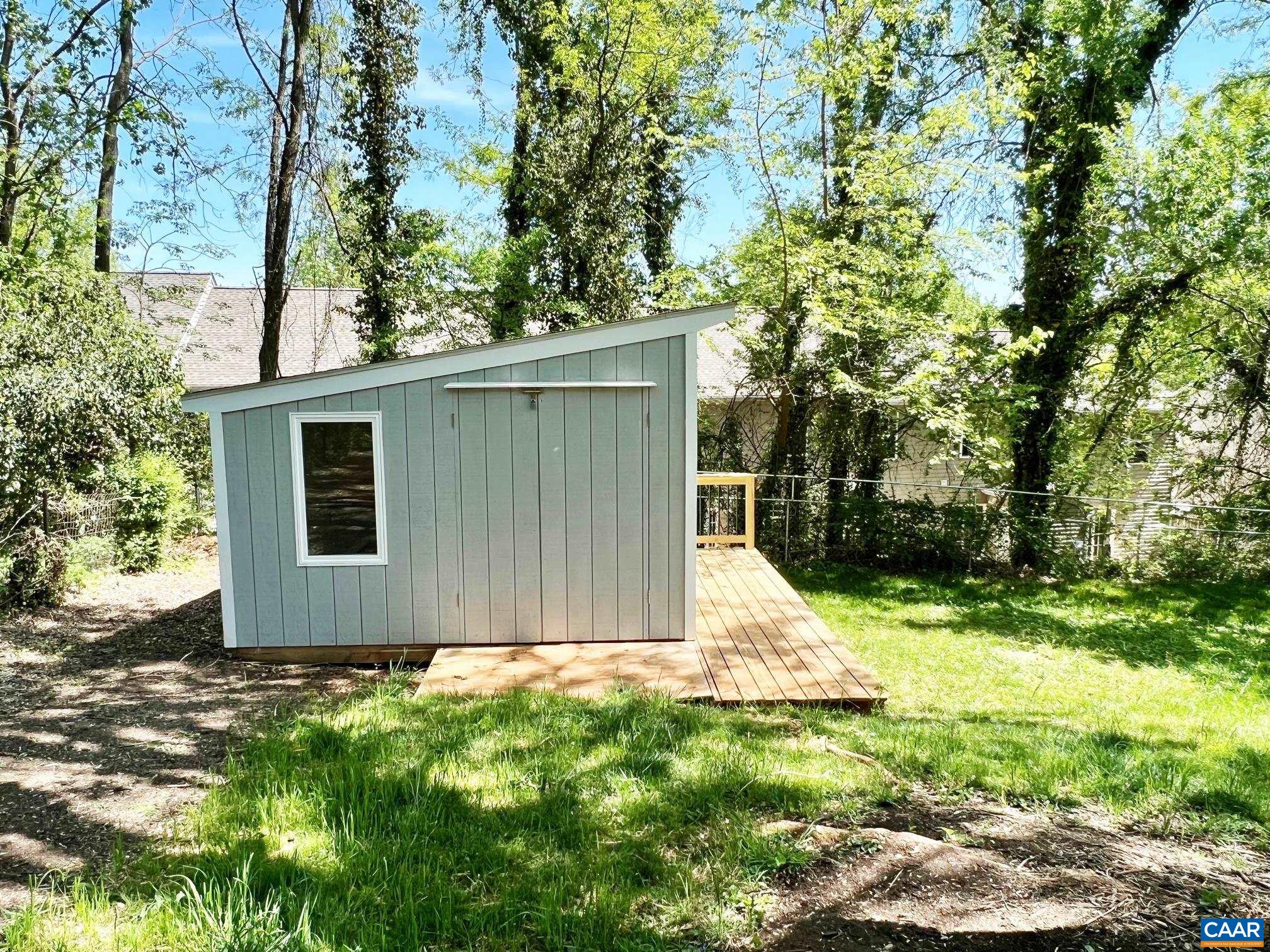 1410 Monticello Road Charlottesville, VA 22902 - Photo 34 of 40 Shed