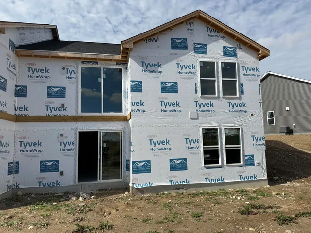 $449,900 | W219-n16248 Primrose Court, Jackson, WI 53037