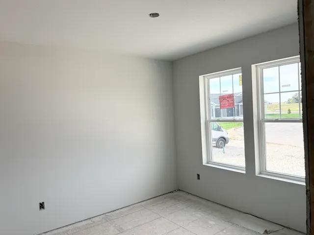 $449,900 | W219-n16248 Primrose Court, Jackson, WI 53037