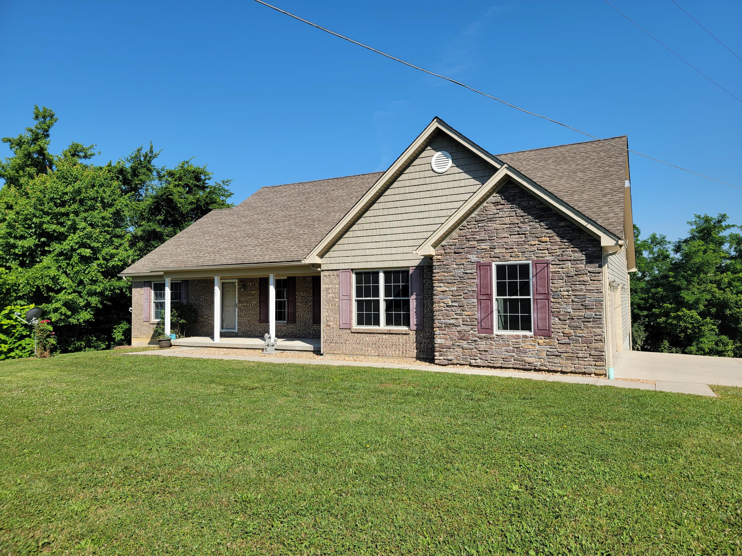 1866 Independence Road Independence, KY 41051 - Photo 4 of 39