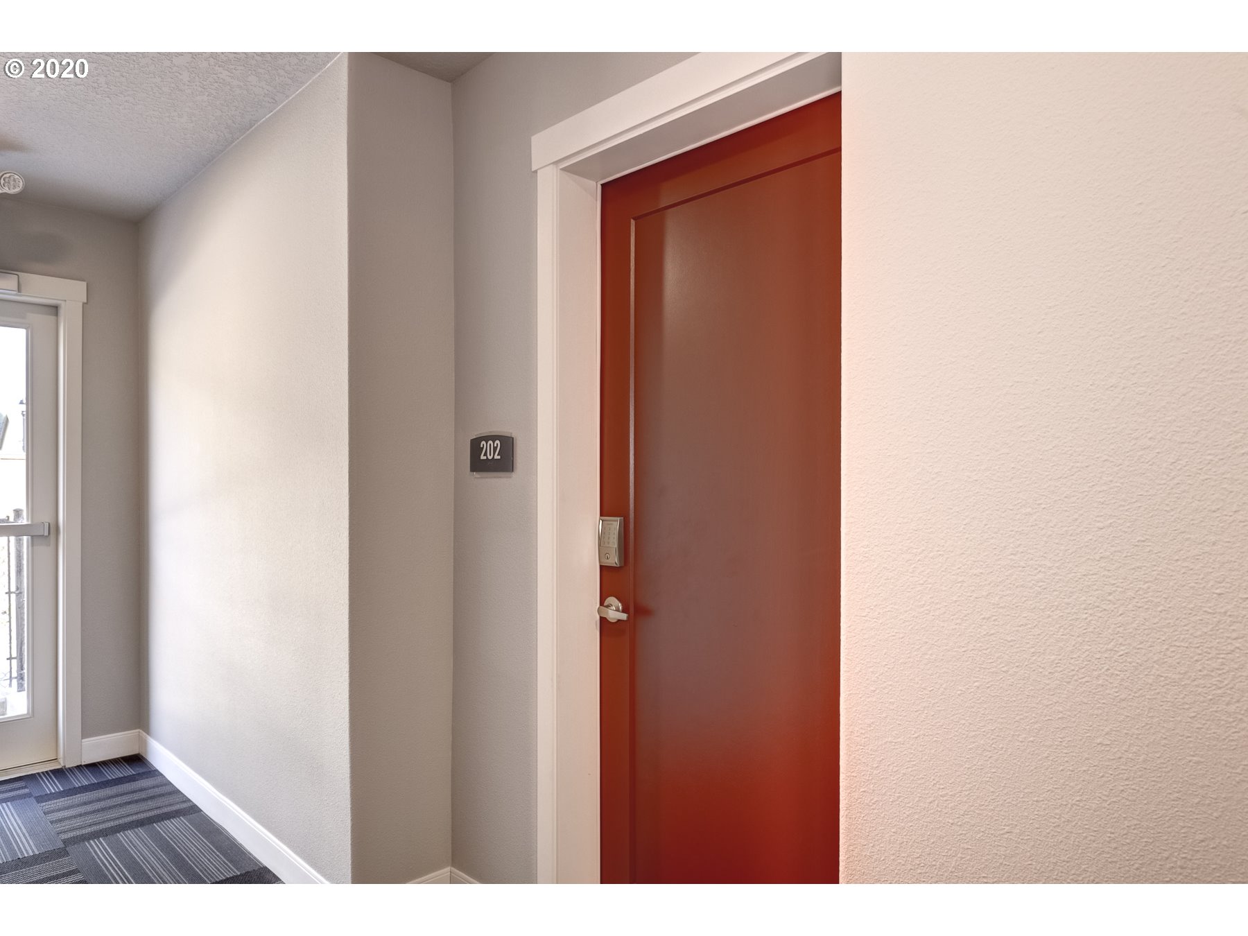 17124 Southwest Appledale Road, Unit 202 Beaverton, OR 97007 - Photo 3 of 32 Gallery Image 3