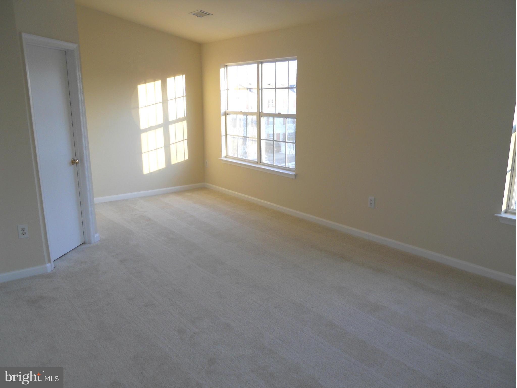 121 Whitestone Way Frederick, MD 21702 - Photo 9 of 11 Bedroom (Master)