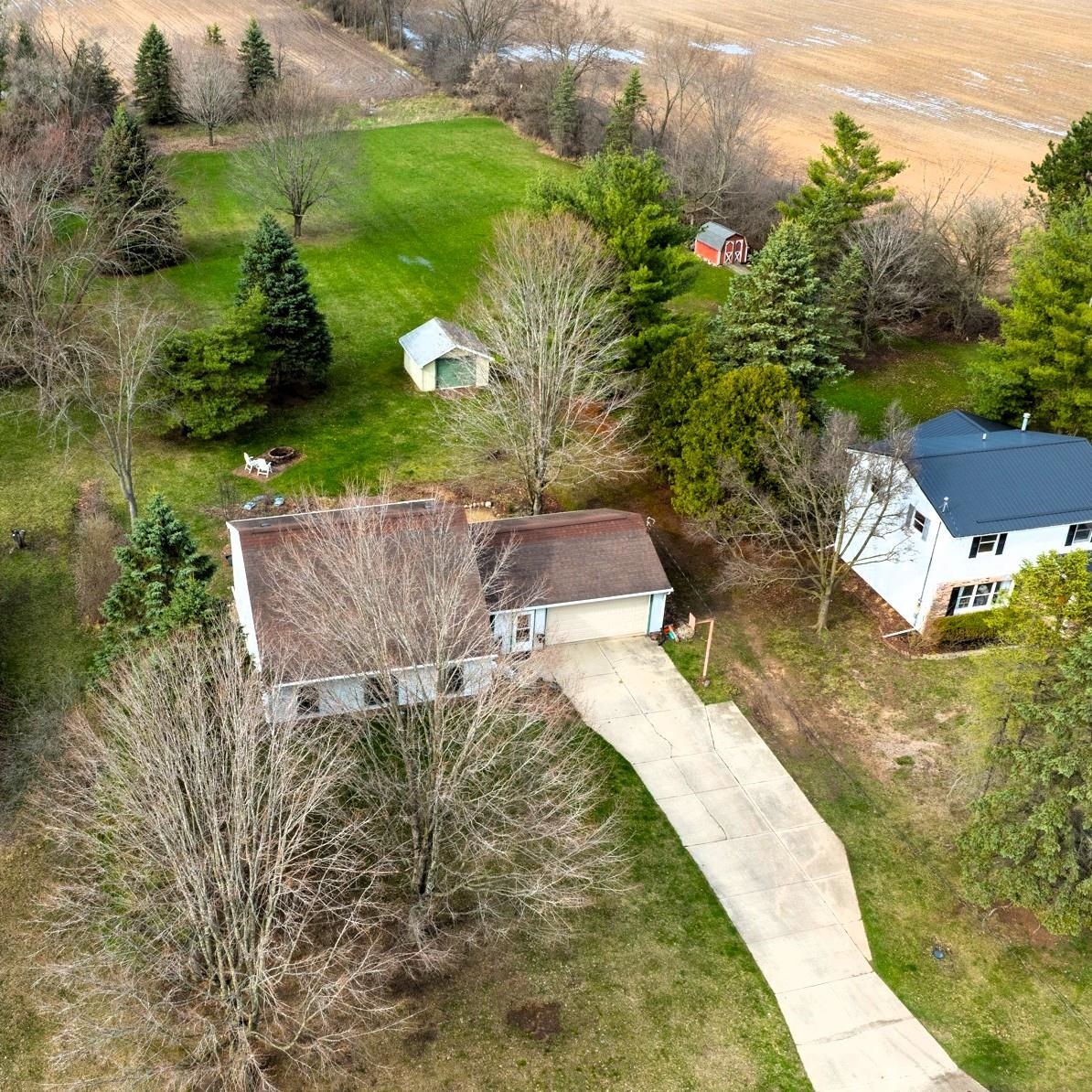 1735 Scully Road Mount Pleasant, MI 48858 - Photo 2 of 34