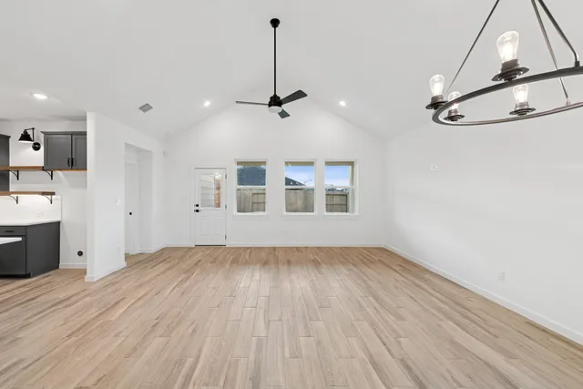 $323,990 | 682 Daniels Lake Lane, Dayton, TX 77535