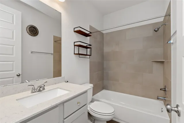 $2,800 | 5030 Morrison Drive, Manvel, TX 77578