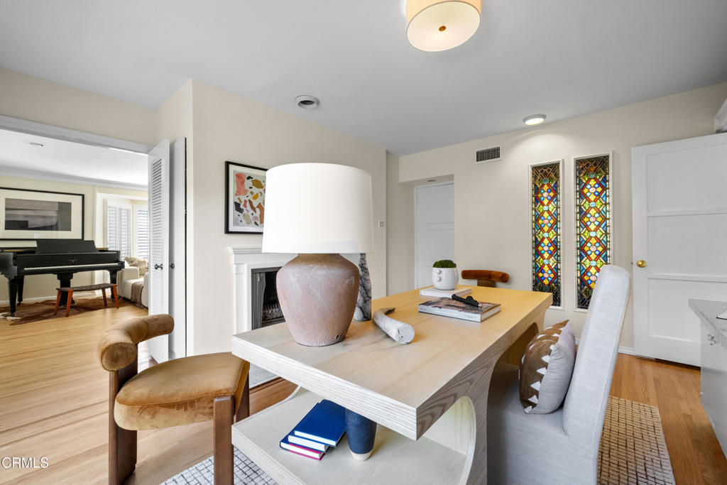 2295 Roanoke Road San Marino, CA 91108 - Photo 16 of 74 DSC08036 V1